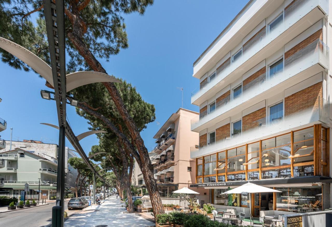 Hotel Pinocchio Cattolica Esterno foto