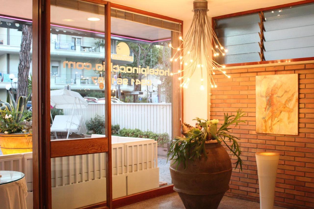 Hotel Pinocchio Cattolica Esterno foto